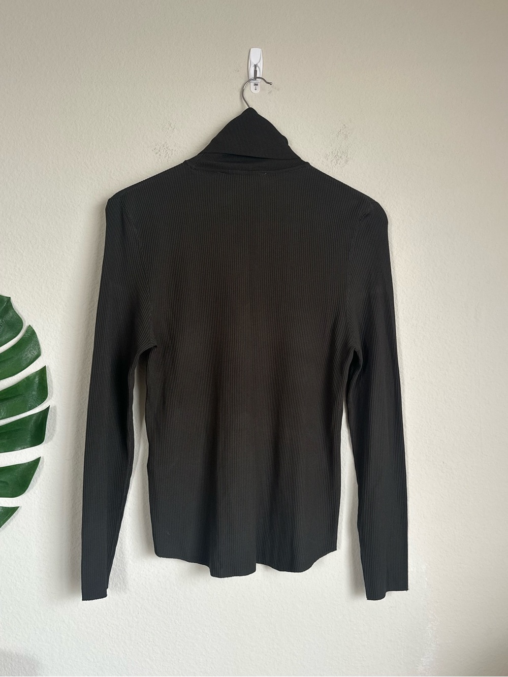 Zara Slinky Rib Knit Turtleneck Top - Picture 7 of 7